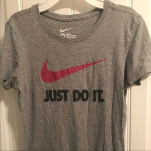 Nike ladies tee